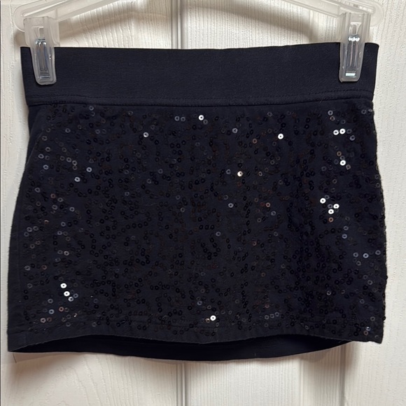 Sequin Black Mini Skirt - Picture 1 of 3